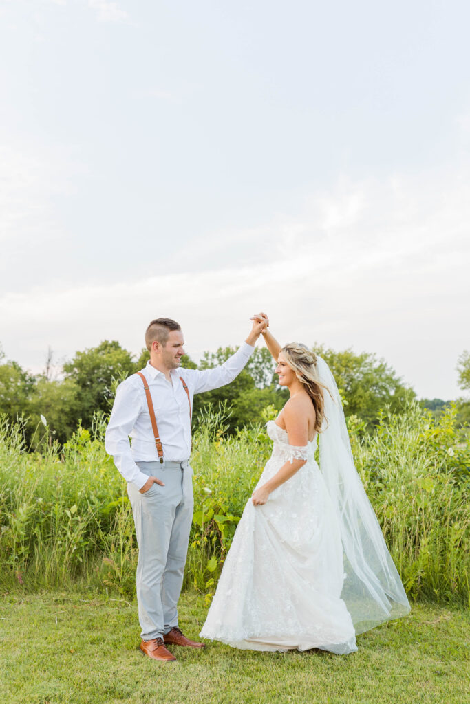 Bride and groom portraits at the Bog in Saukville Wisconsin. Meredith Mutza Photography. 