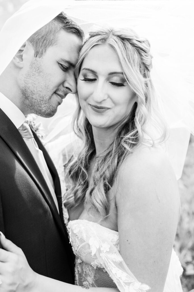 Bride and groom portraits at the Bog in Saukville Wisconsin. Meredith Mutza Photography. 