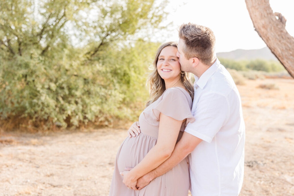 Desert maternity photoshoot in Phoenix, Arizona. 