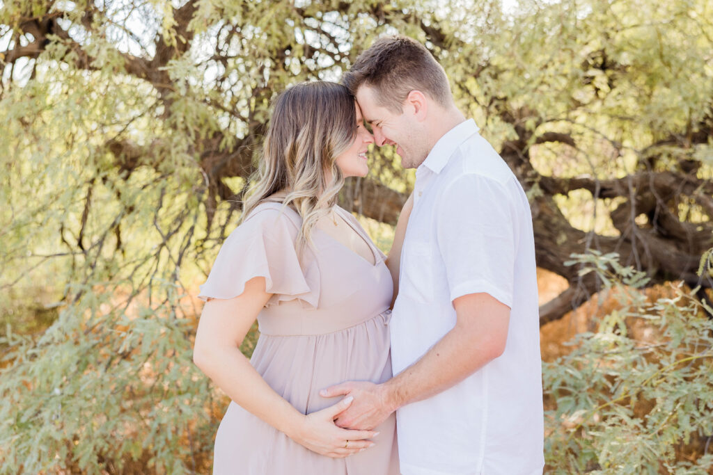 Desert maternity photoshoot in Phoenix, Arizona. 