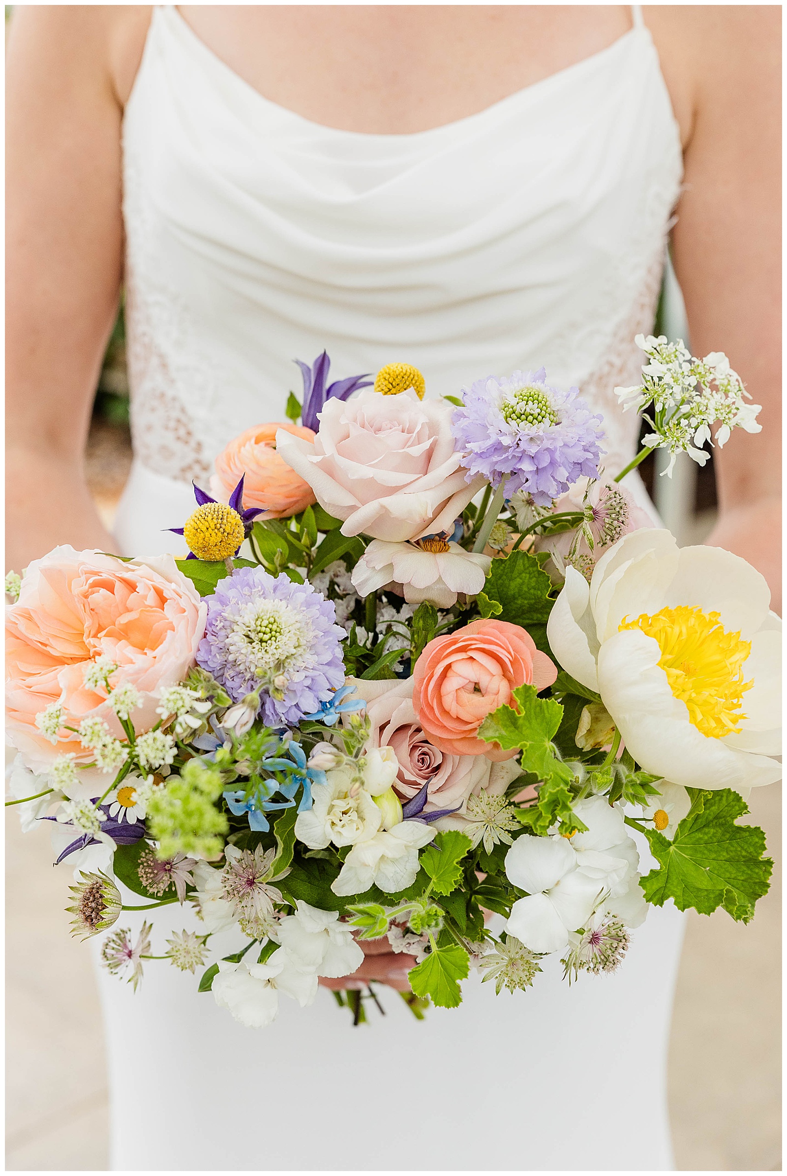 Wedding Photos, bridal bouquet, Northgate Floral