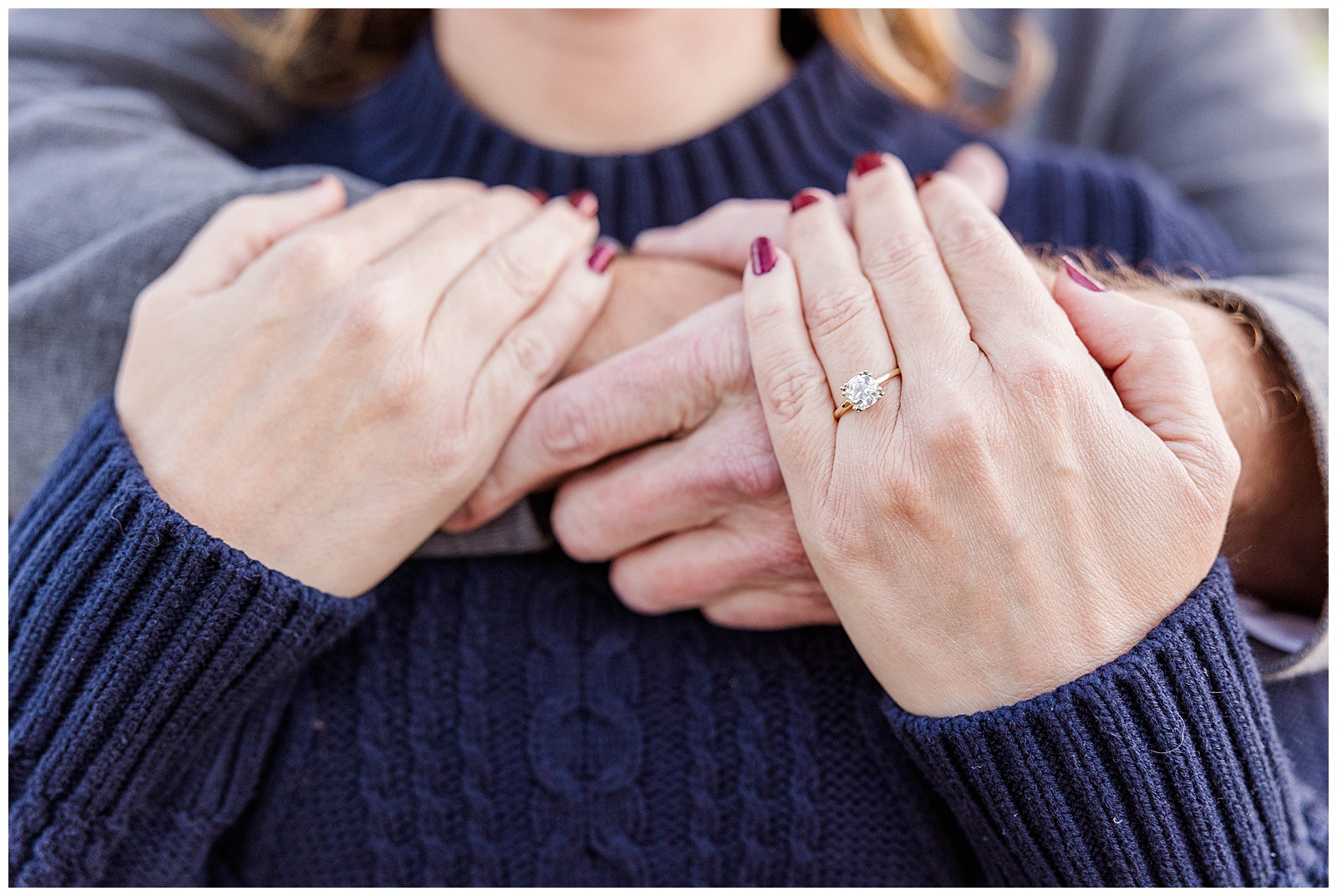 Milwaukee Engagement Photos, Couple downtown milwaukee, engagement ring