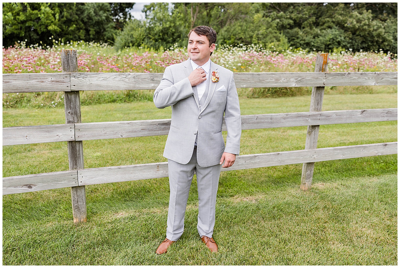 Wedding details, summer wedding, groom