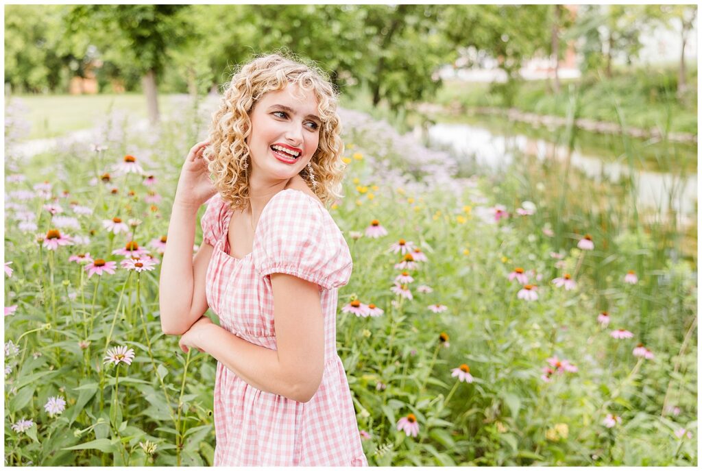 Senior Photoshoot in Delafield, Wisconsin of a blond girl reading, playing the piano, or painting