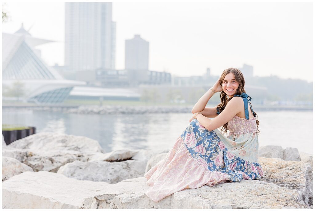 Discovery World/ Milwaukee Skyline, Milwaukee Skyline