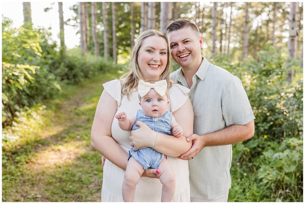 Waukesha Family Photographer, Retzer Nature Center Session, Milwaukee Family Photographer 