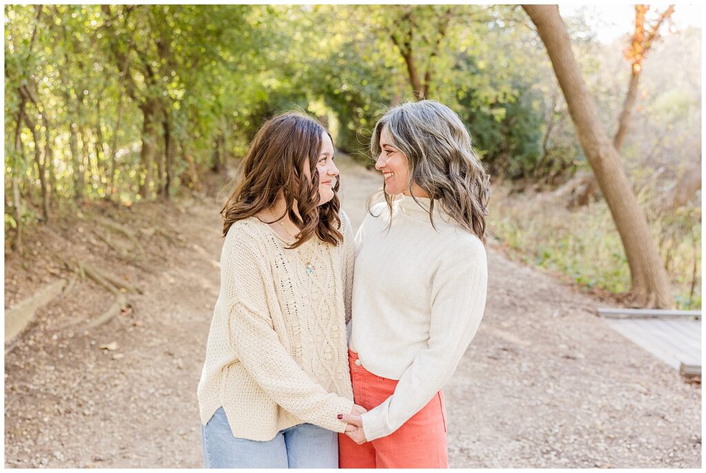 Milwaukee Family Photographer, Oconomowoc Family Photographer, Delafield Fish Hatchery 