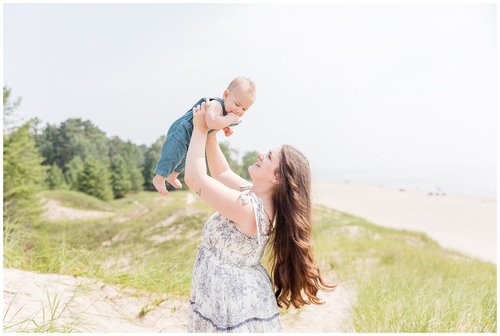 Kohler-Andrae State Park, Sheboygan Photographer, Wisconsin Motherhood Mini, Beach Photoshoot 