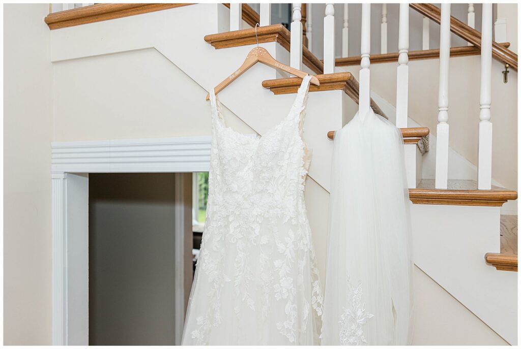 Shully’s Cuisine Wedding, Milwaukee Wedding photographer
