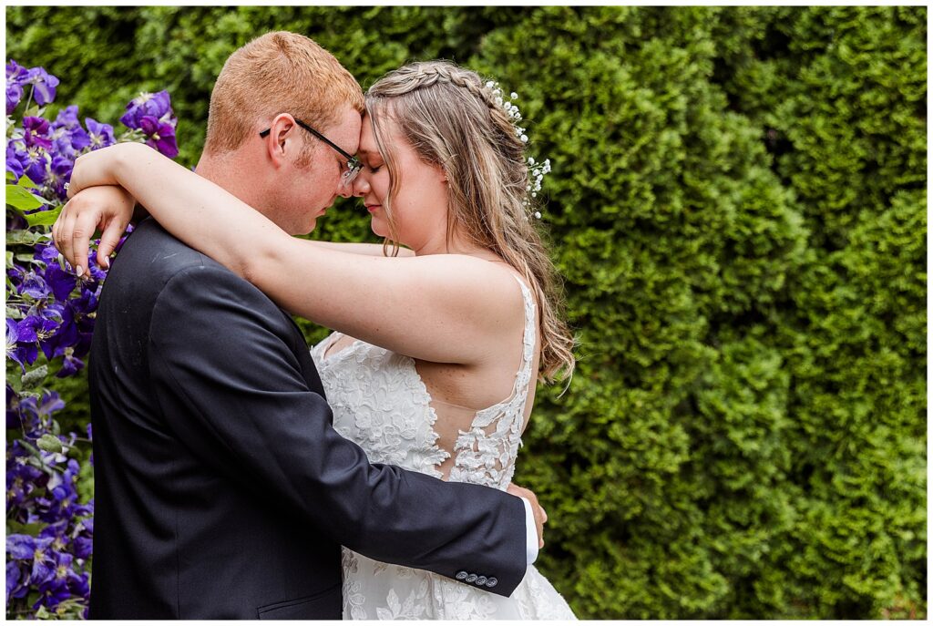 Shully’s Cuisine Wedding, Milwaukee Wedding photographer