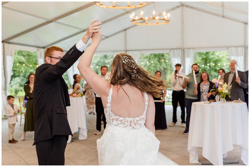Shully’s Cuisine Wedding, Milwaukee Wedding photographer